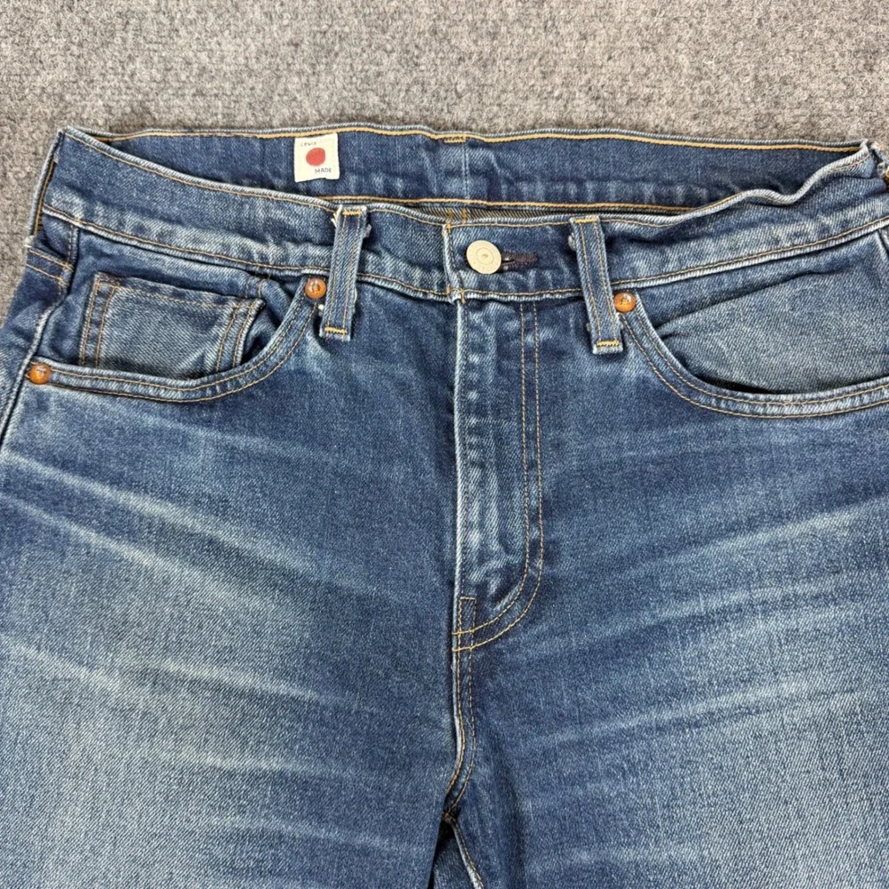 Levis levi 502